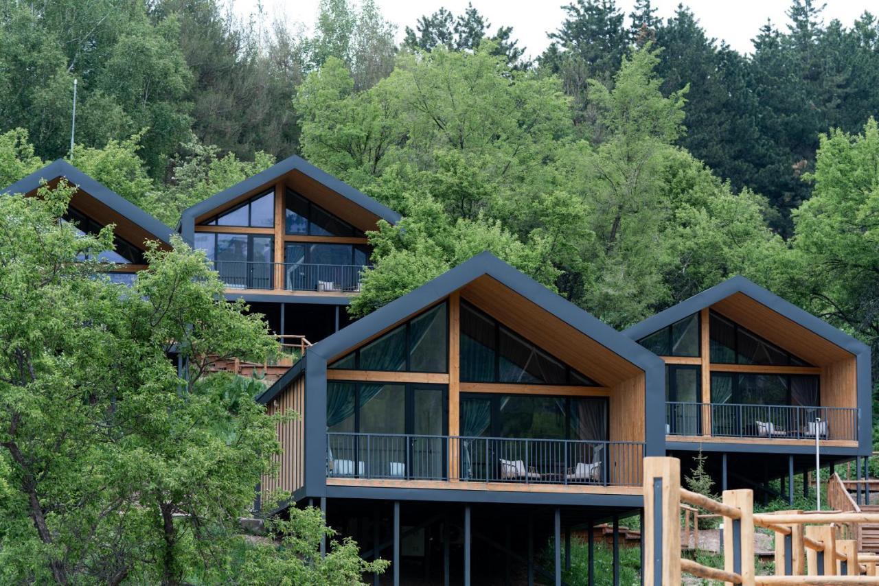 Qazaq Auyl Eco Hotel Almaty Exterior foto