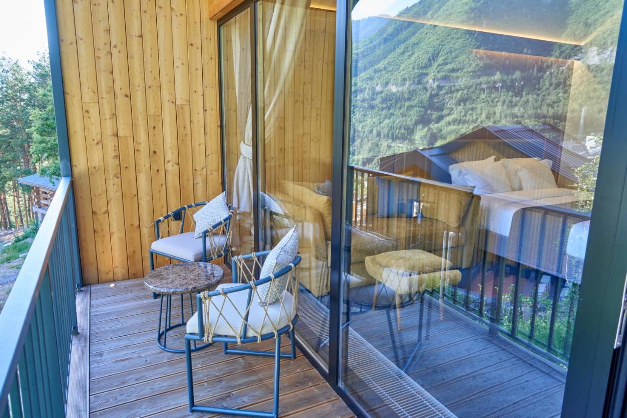 Qazaq Auyl Eco Hotel Almaty Exterior foto