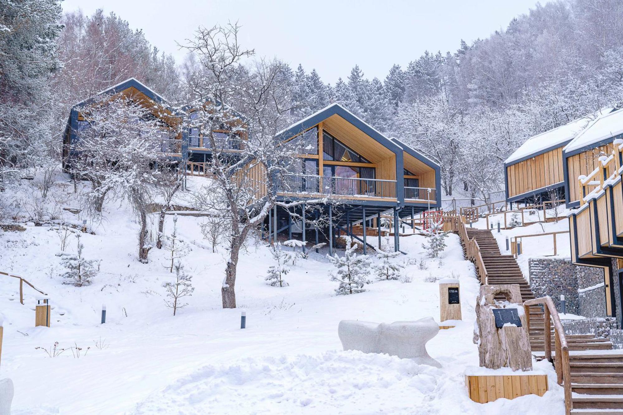 Qazaq Auyl Eco Hotel Almaty Exterior foto