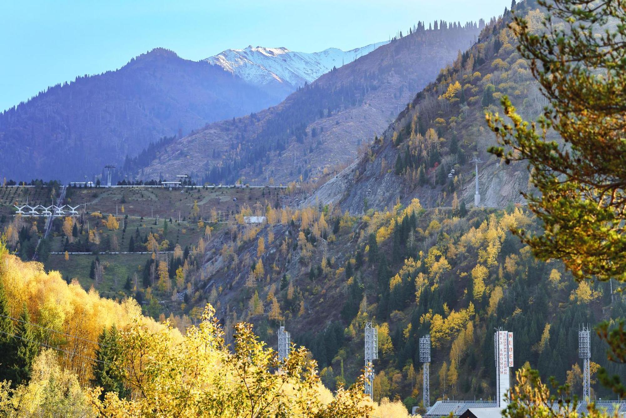 Qazaq Auyl Eco Hotel Almaty Exterior foto